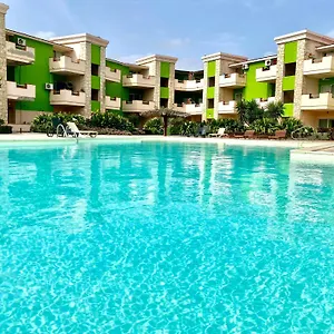 Djadsal Moradias - By Bobbywashere Appartement Santa Maria